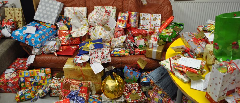 Geschenke für das Kinder- und Jugendhaus Bolle vom Straßenkinder e.V.